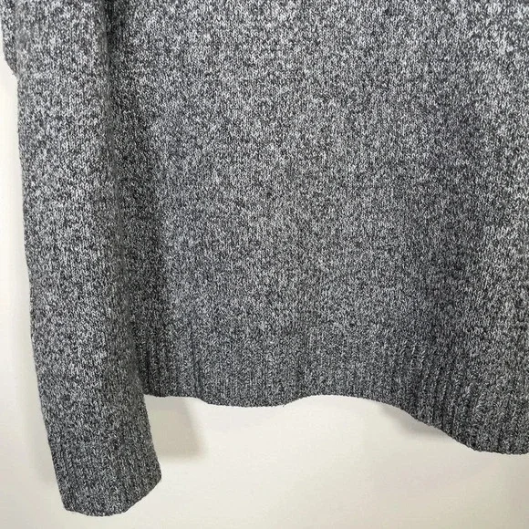 Banana Republic Two Black Stripped  Grey Sweater - Picture 8 of 14